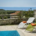 Villa Country *